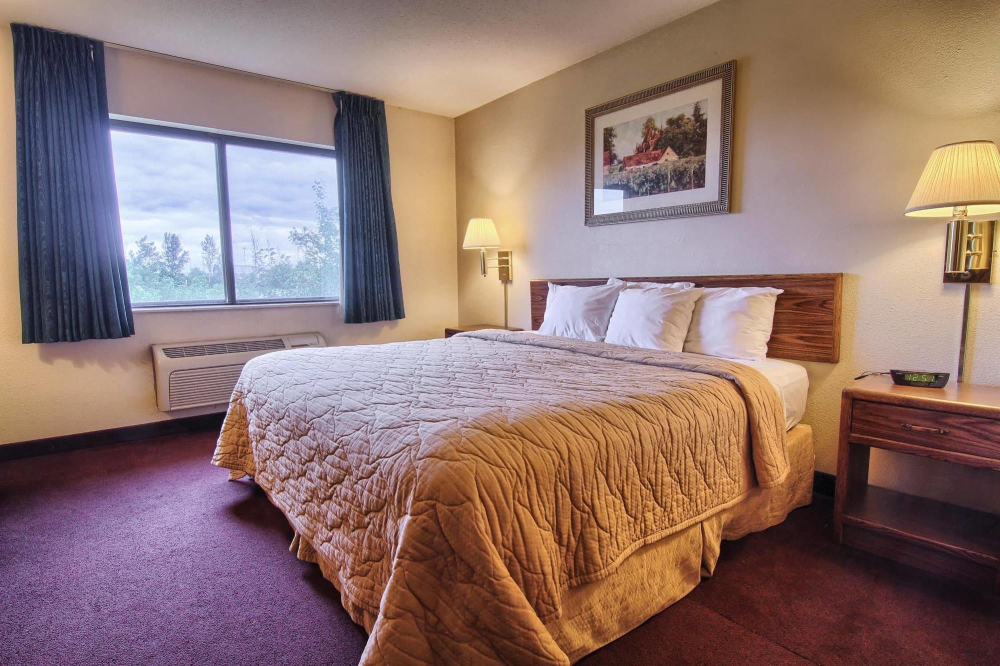 Quality Inn & Suites Данвил Екстериор снимка